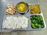 107.6.4午餐  白米飯、仙度拉傳說、家常豆腐、 炒土白菜、玉米大骨湯