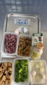 1130321   紫米飯,香菇肉燥,紅燒油腐,炒小芥菜,青木瓜魚丸湯,牛奶,豆漿,調味料