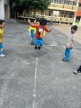 103 playing with the rubber band rope (7)