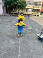 103 playing with the rubber band rope (126)