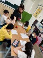 201雙語生活主題四：I love my family (27)
