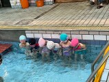102 swimming class (3)
