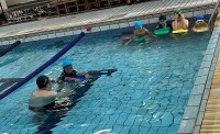 102 swimming class (20)