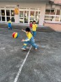 101 dribbling the ball (16)
