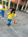 101 dribbling the ball (19)