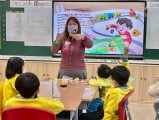 201生活雙語主題三：磁鐵真好玩 (13)