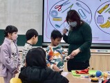 201生活雙語主題三：磁鐵真好玩 (37)