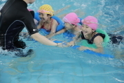 歡樂游泳趣：真是太好玩了，安樂國小的小孩最幸福